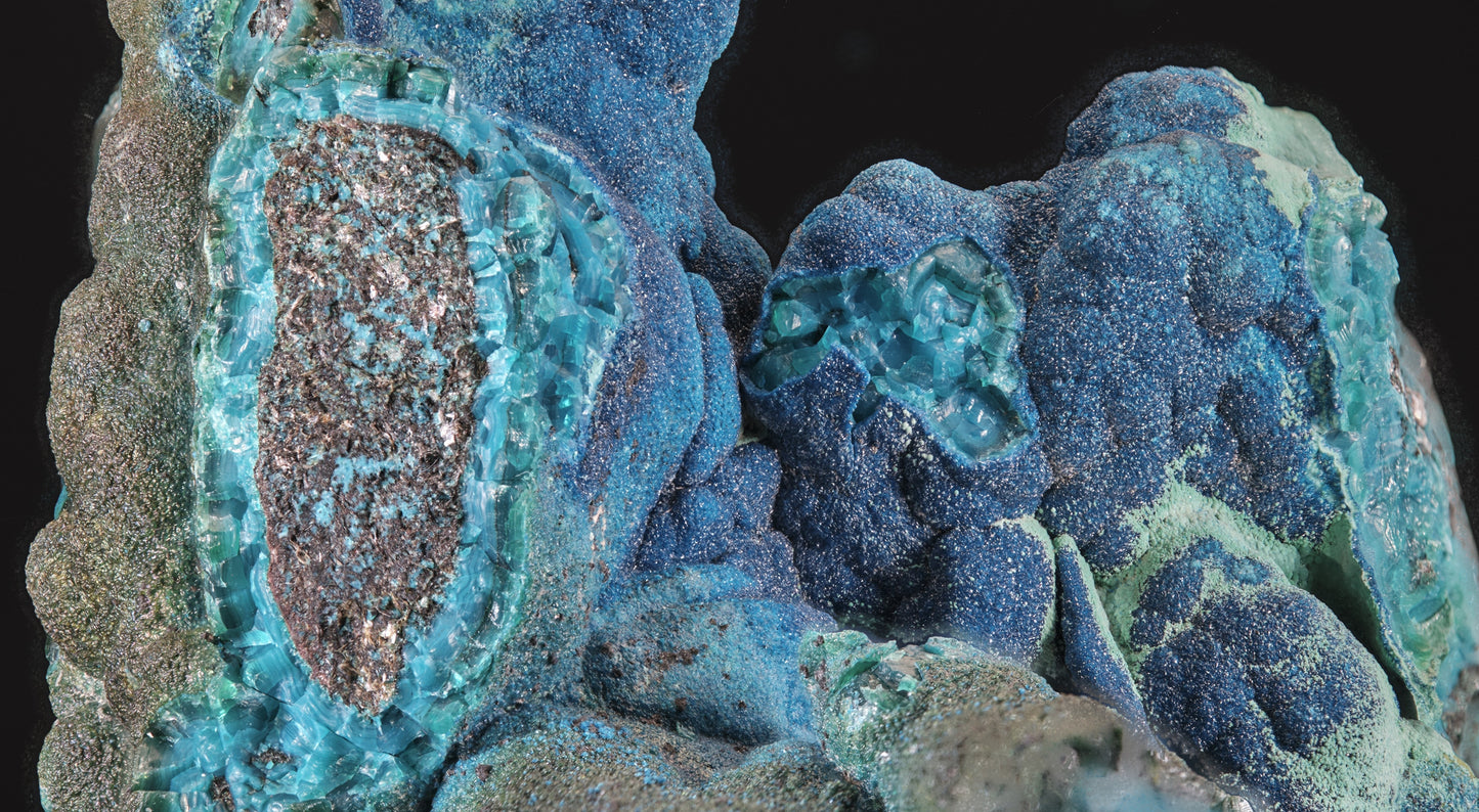 Cornetite with Chrysocolla, Pseudomalachite and Heterogenite