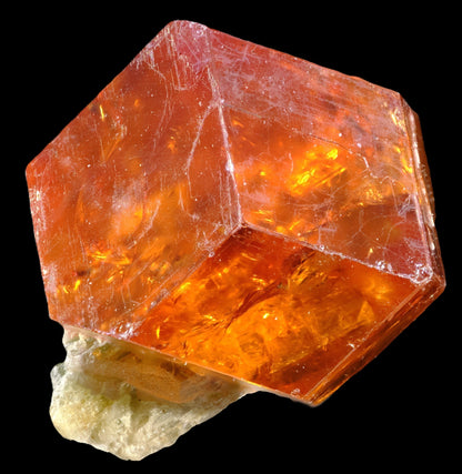 Garnet var. Grossular