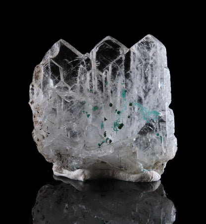 Baryte with Malachite