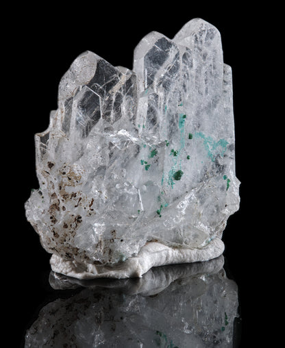 Baryte with Malachite
