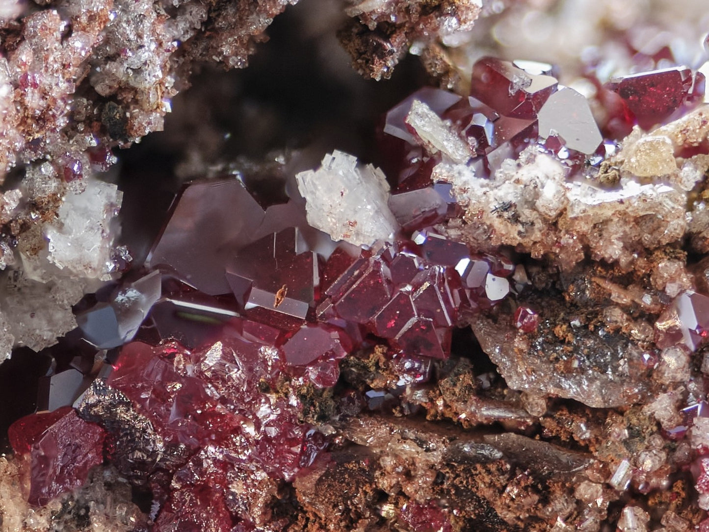 Cuprite with Wulfenite