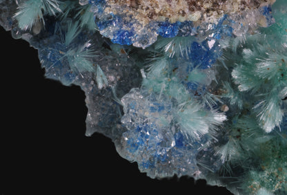 Dioptase with Kinoite and Apophyllite