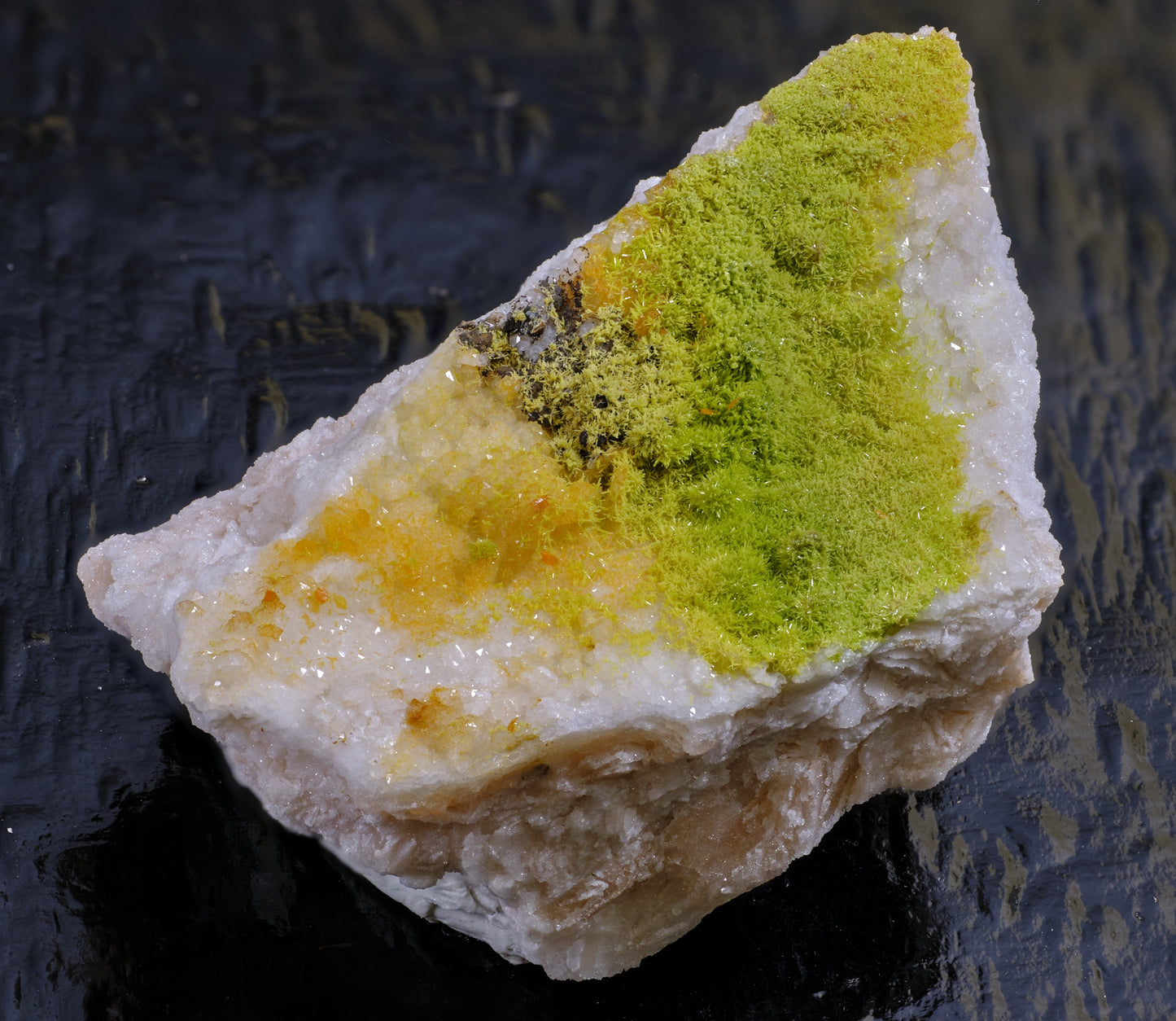 Stolzite &amp; Mimetite