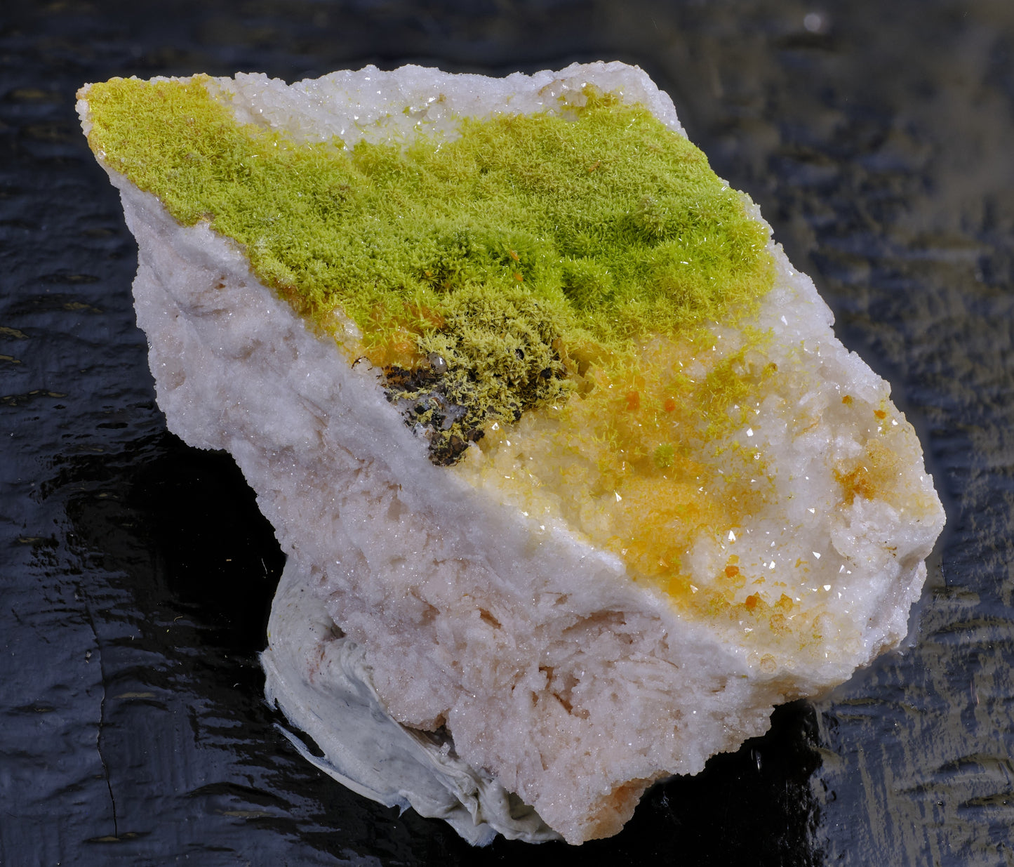 Stolzite &amp; Mimetite