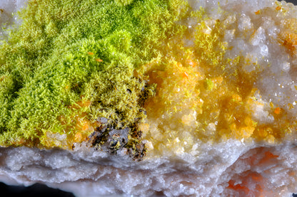 Stolzite &amp; Mimetite