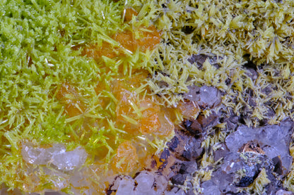 Stolzite &amp; Mimetite