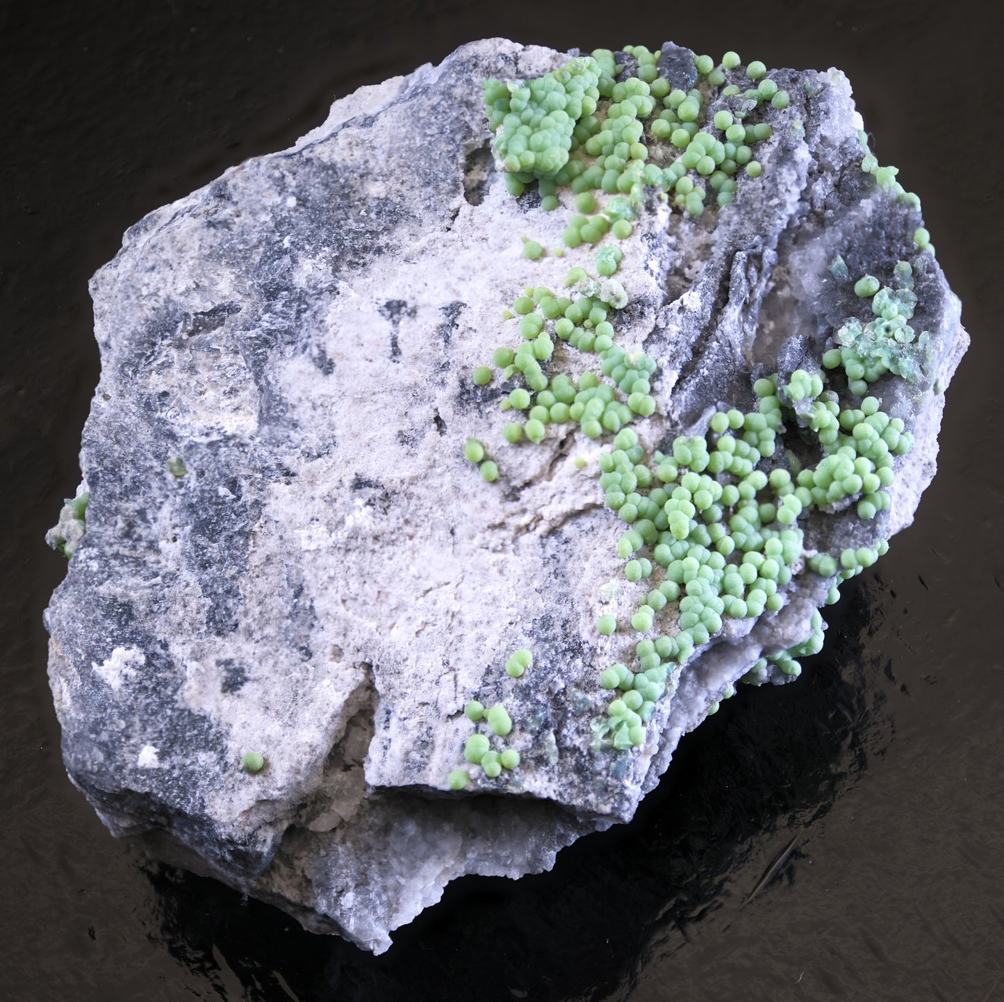 Planerite on Quartzite