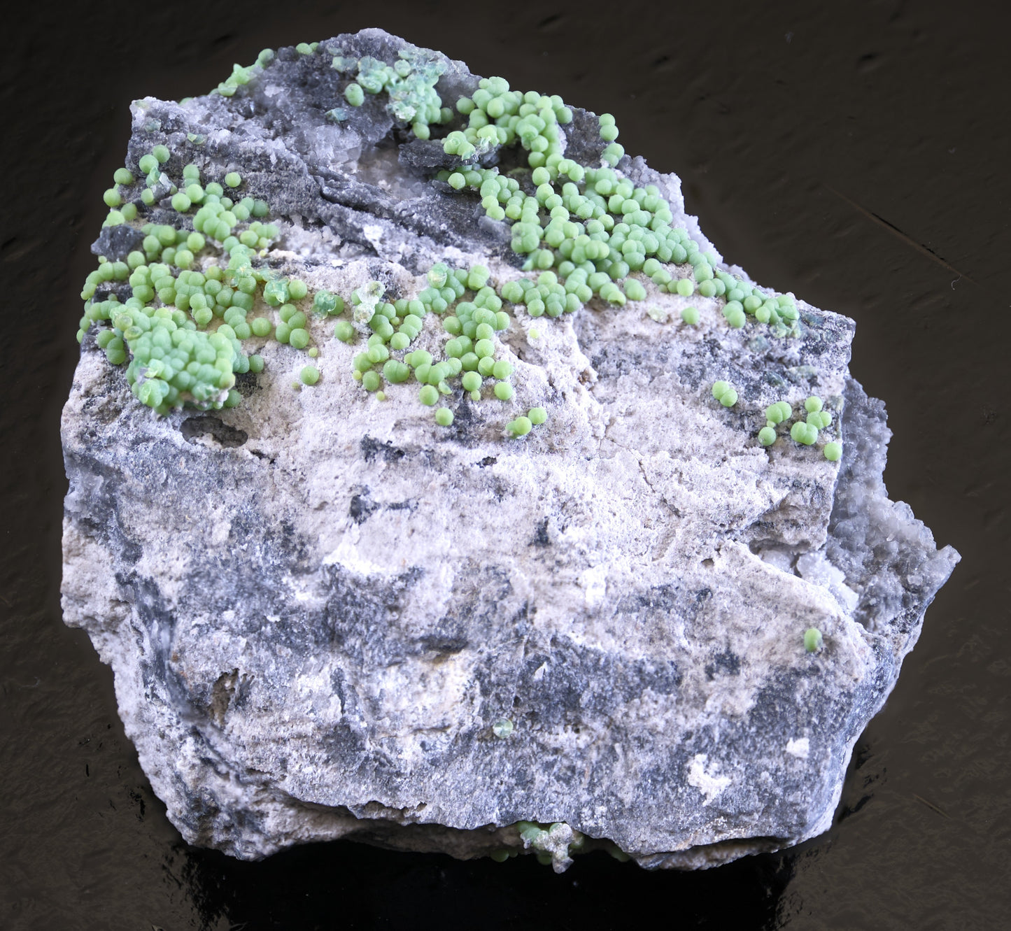 Planerite on Quartzite