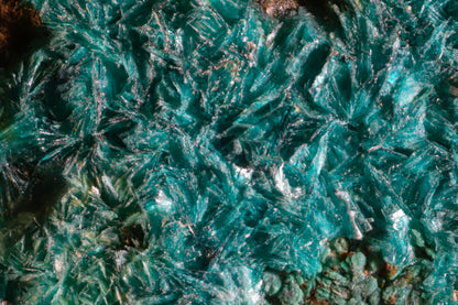 Devilline (Herrengrundite)