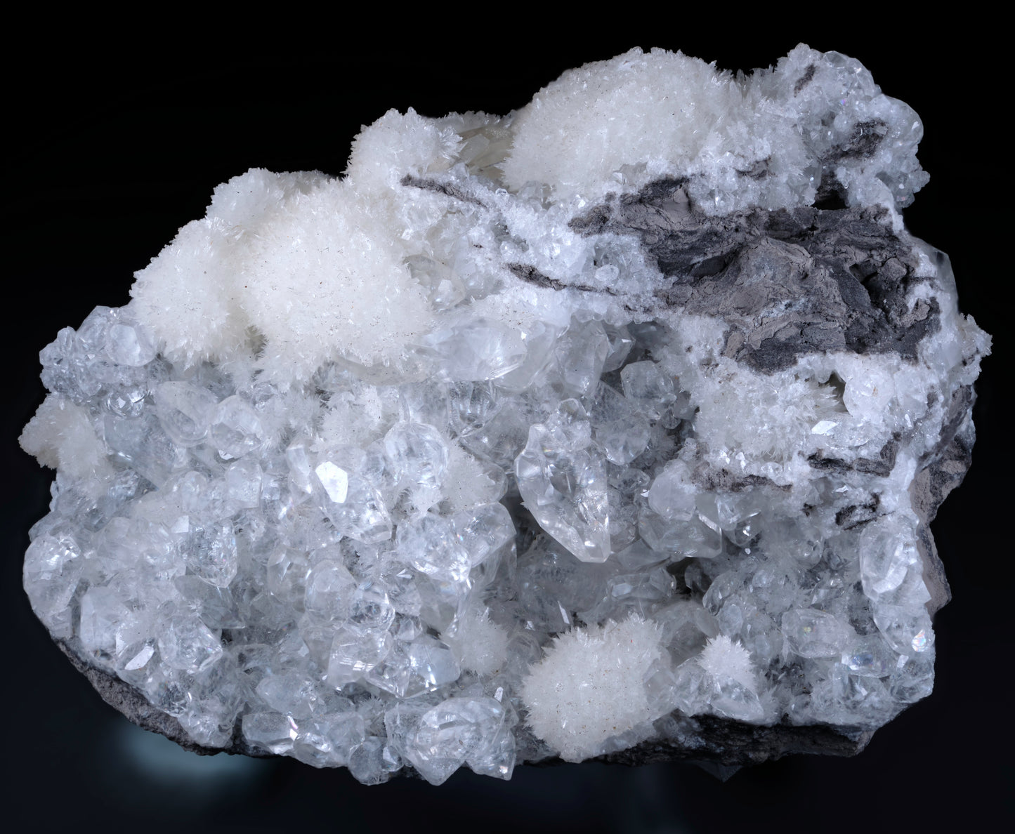 Strontianite with Calcite