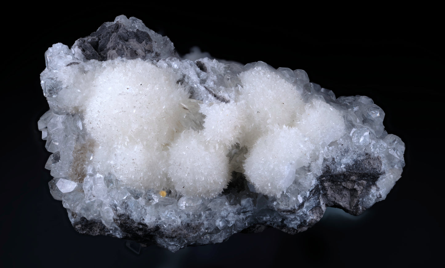 Strontianite with Calcite