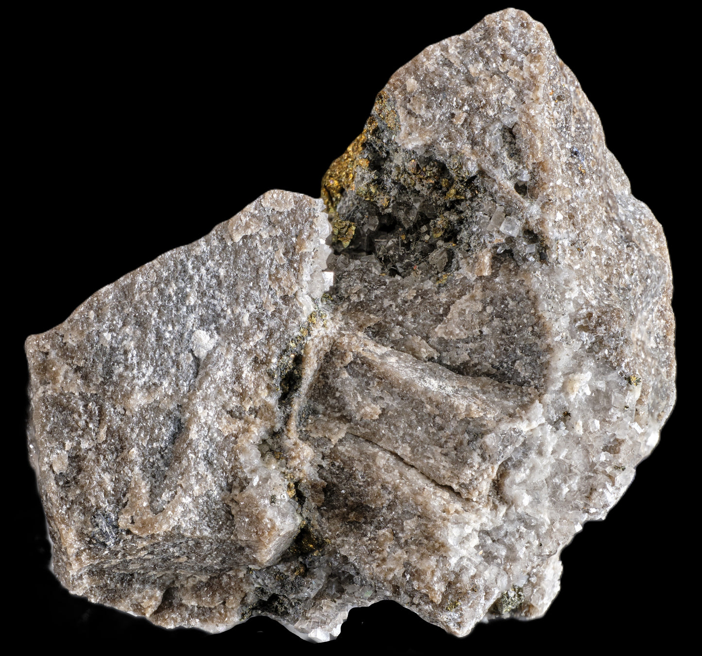 Polydymite with Chalcopyrite on Dolomite