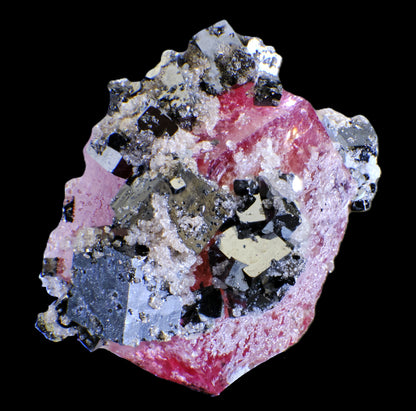 Red Beryl with Bixbyite
