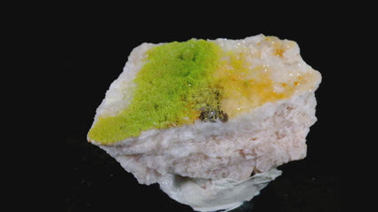 Stolzite &amp; Mimetite